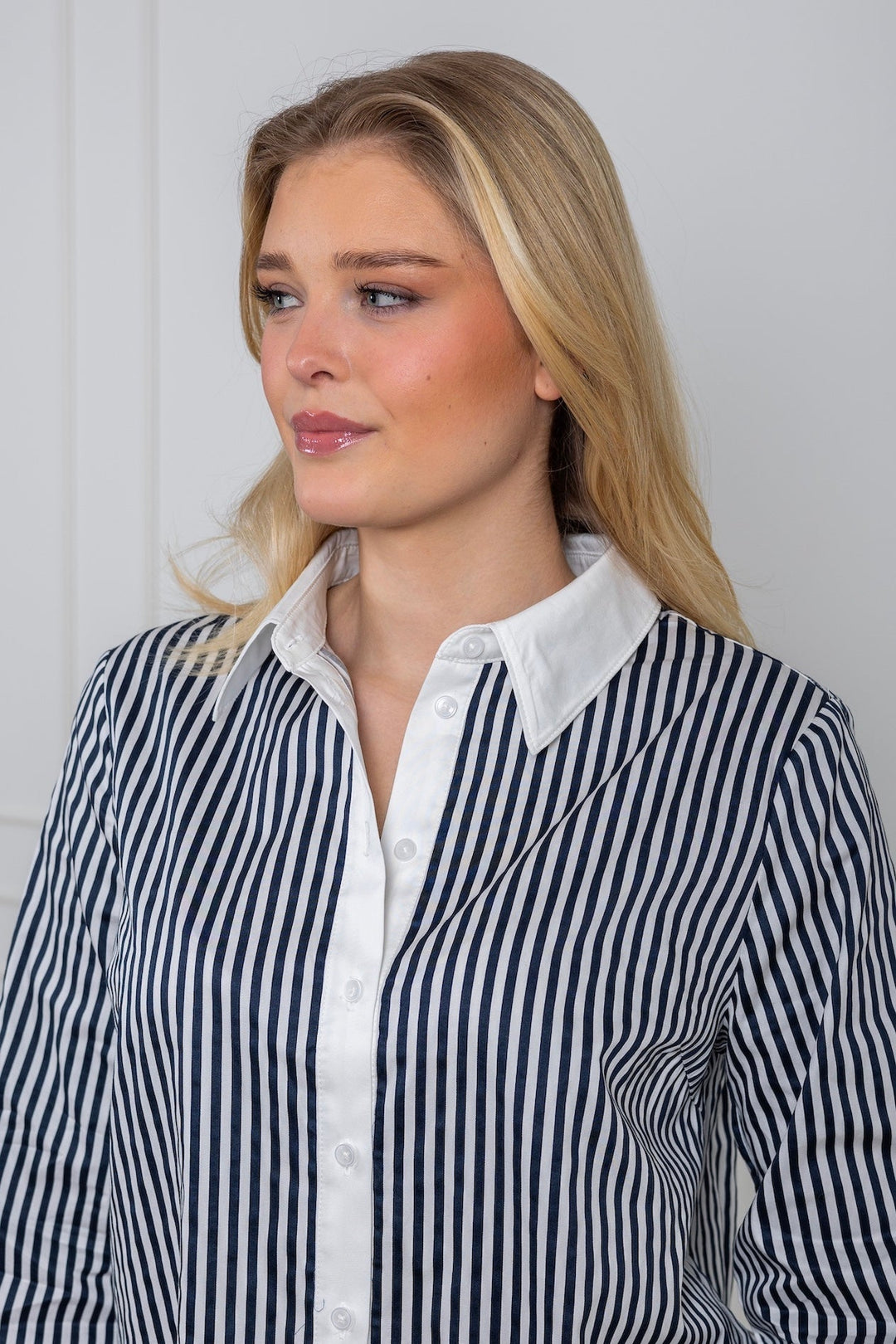 Yasanne Ls Striped Shirt Navy Blazer Star White | Skjorter og bluser | Smuk - Dameklær på nett