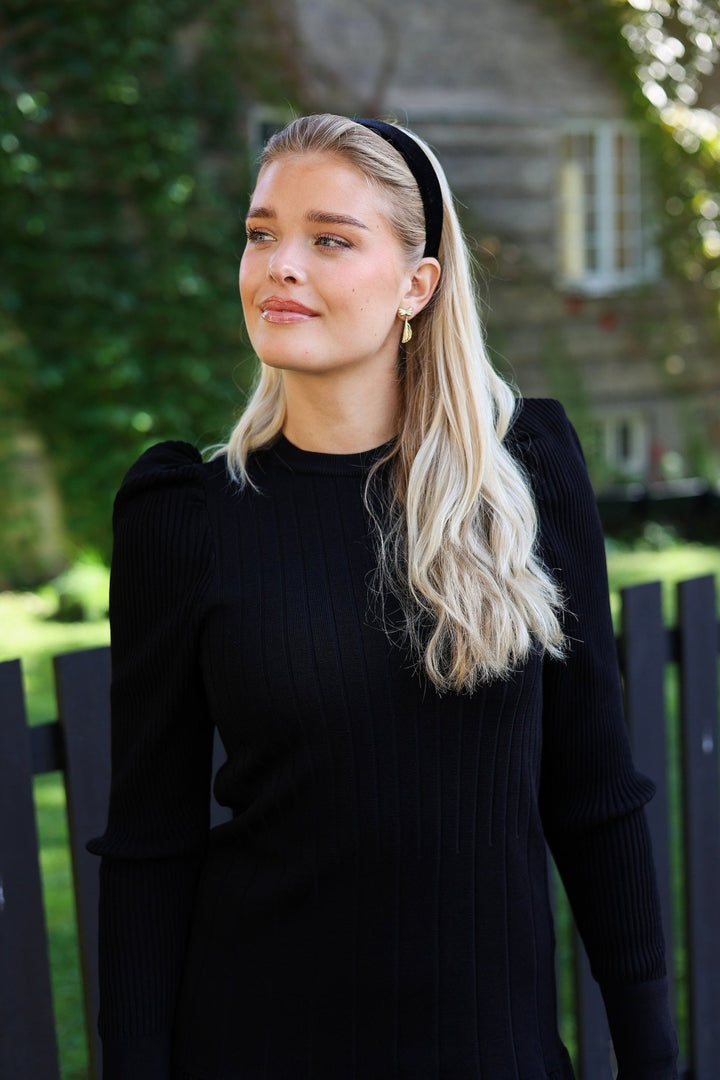 Yaselina Ls Knit Dress Black | Kjoler | Smuk - Dameklær på nett