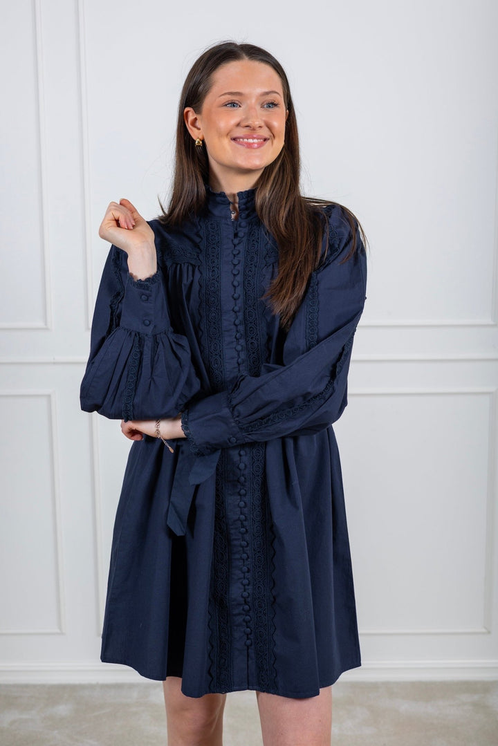 Yaspagira Ls High Neck Dress Navy Blazer | Kjoler | Smuk - Dameklær på nett