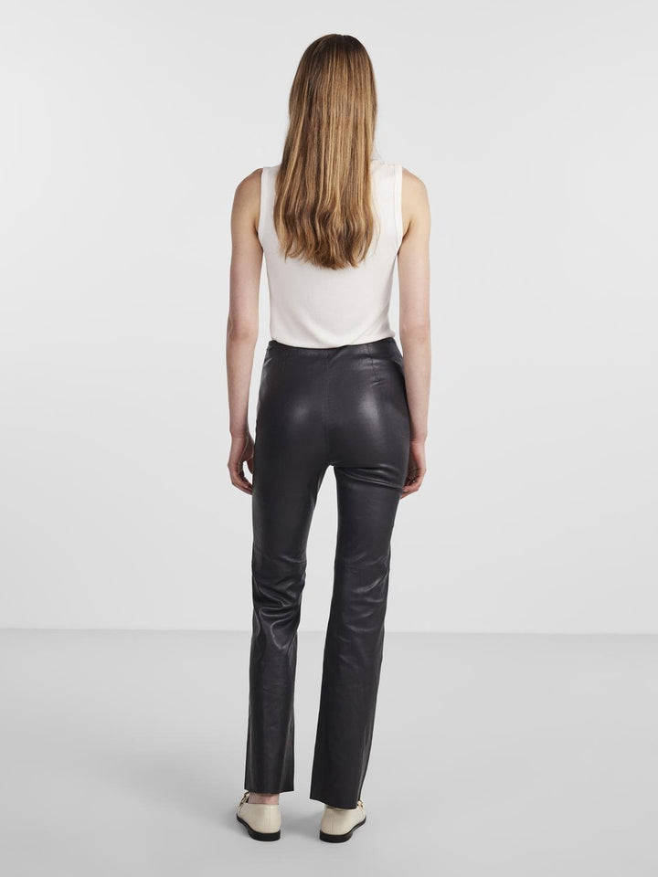 Yaszellu Bootcut Leather Pant Black | Bukser | Smuk - Dameklær på nett