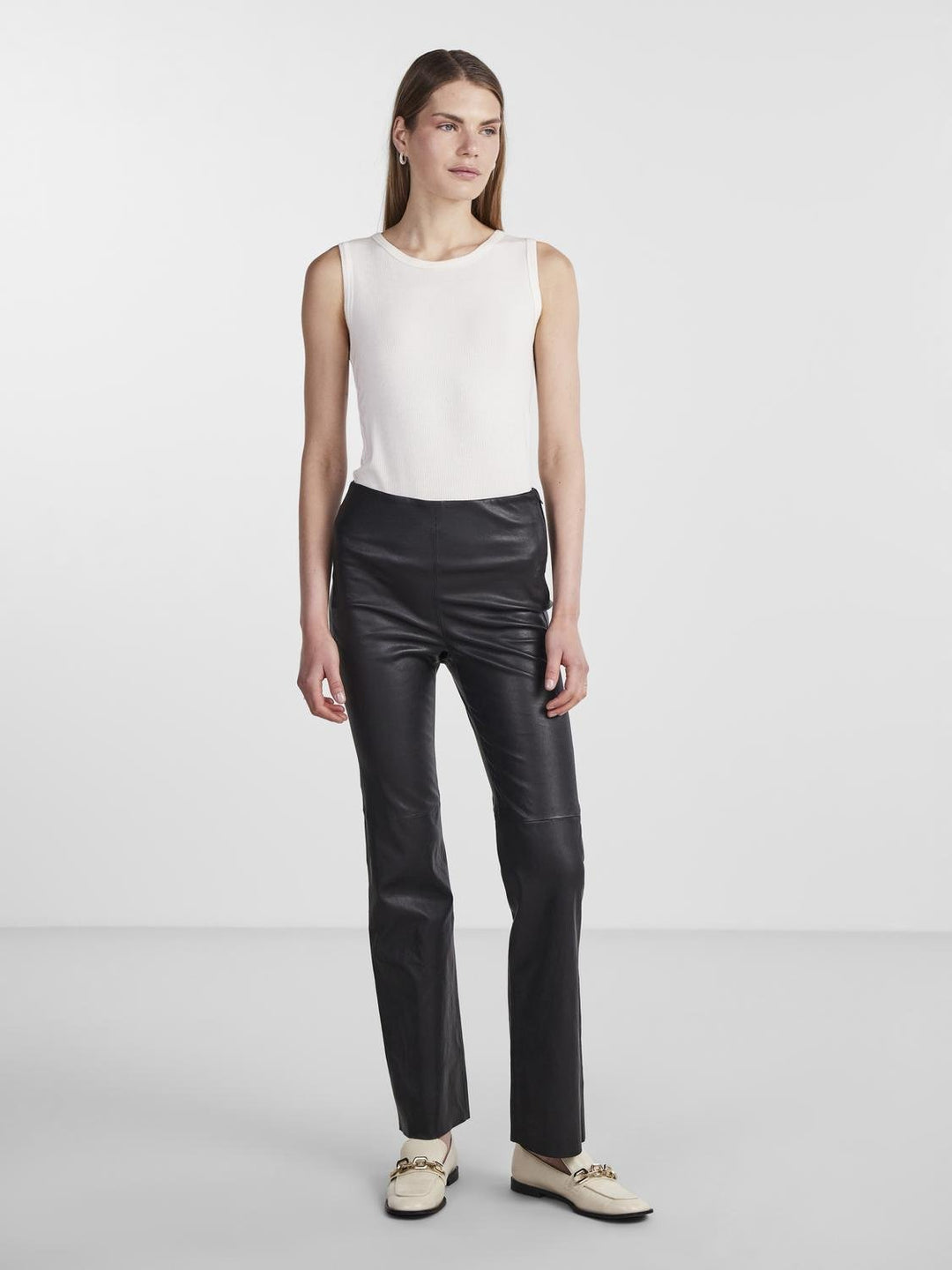 Yaszellu Bootcut Leather Pant Black | Bukser | Smuk - Dameklær på nett