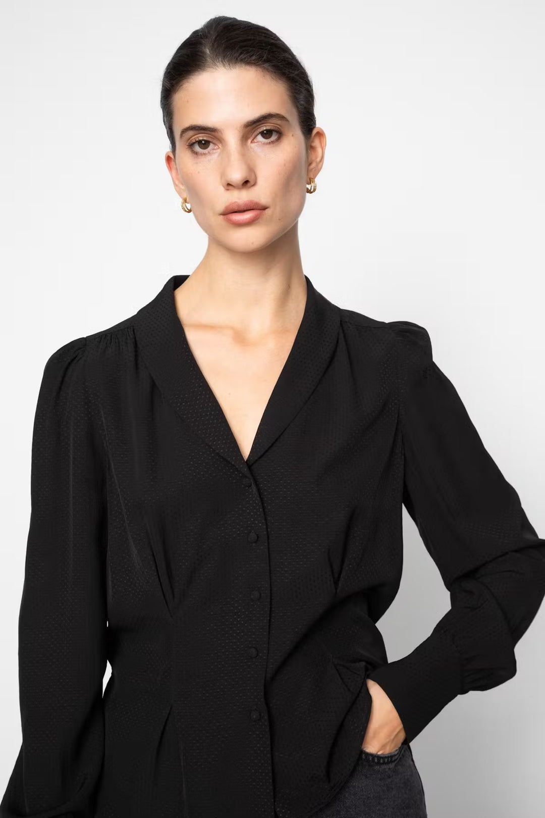 Ylva Blouse Black | Skjorter og bluser | Smuk - Dameklær på nett