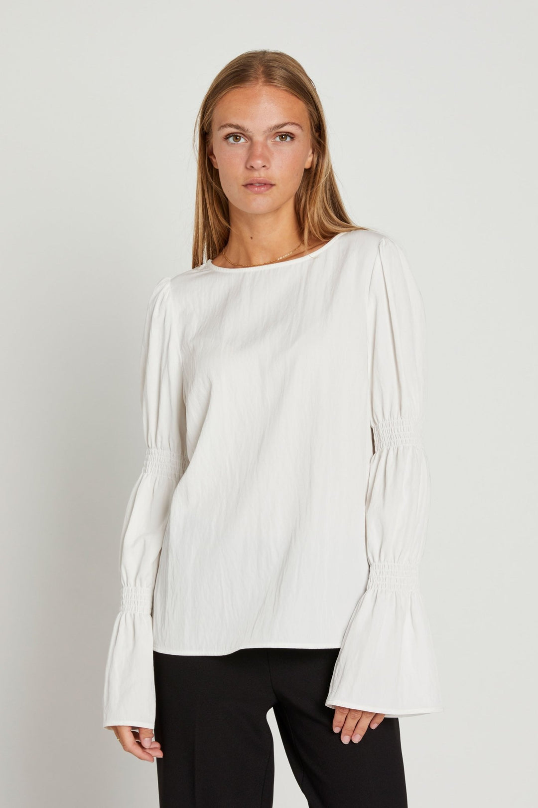 Zoe Blouse Offwhite | Skjorter og bluser | Smuk - Dameklær på nett