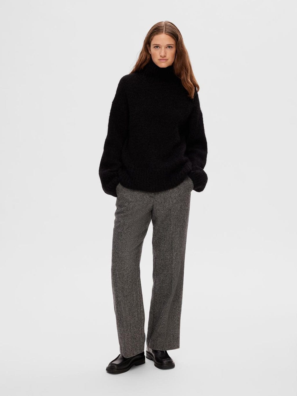 Gabella Ls Knit High-Neck W Black | Genser | Smuk - Dameklær på nett