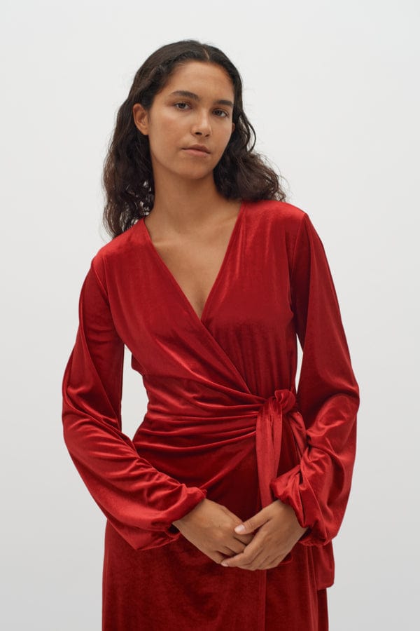 Gorieliw Wrap Dress True Red | Kjoler | Smuk - Dameklær på nett