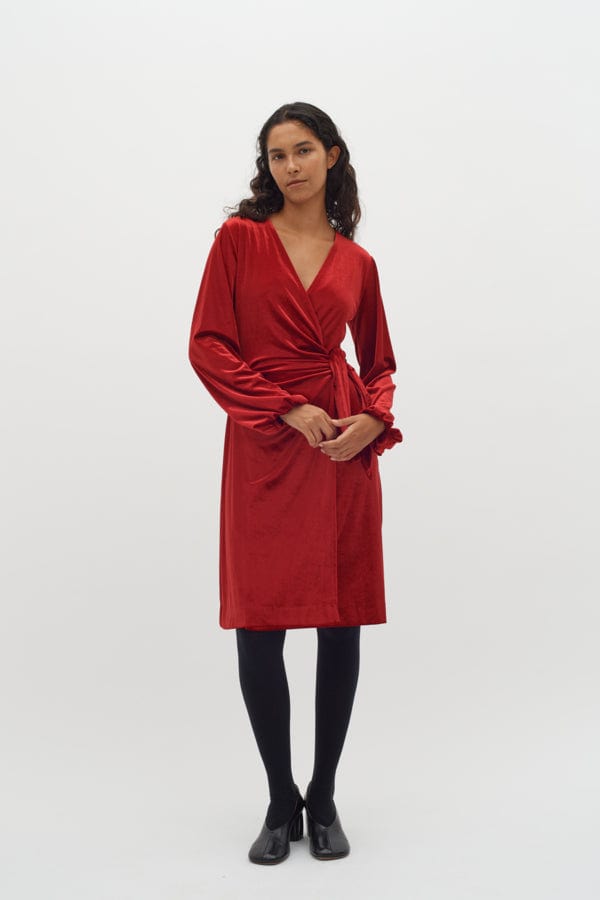 Gorieliw Wrap Dress True Red | Kjoler | Smuk - Dameklær på nett