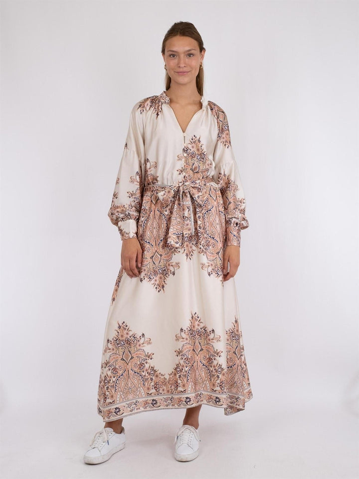 Nova Paisley Border Dress Creme | Kjoler | Smuk - Dameklær på nett