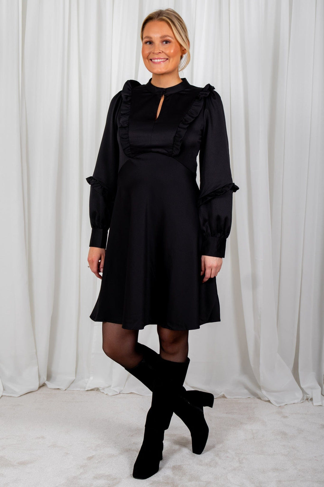Yasferni Ls Dress Black | Kjoler | Smuk - Dameklær på nett